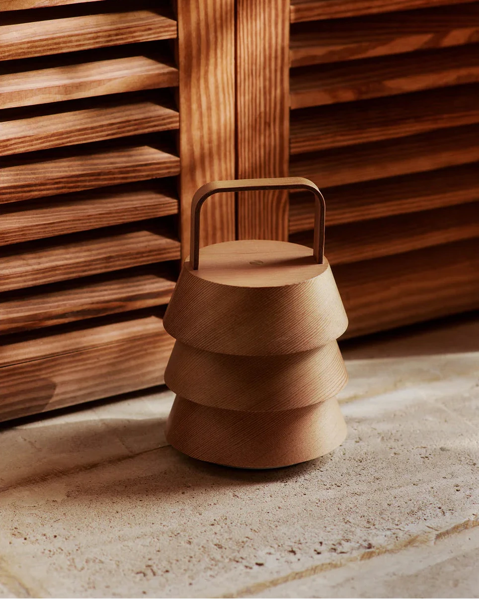 Luver Portable Lamp